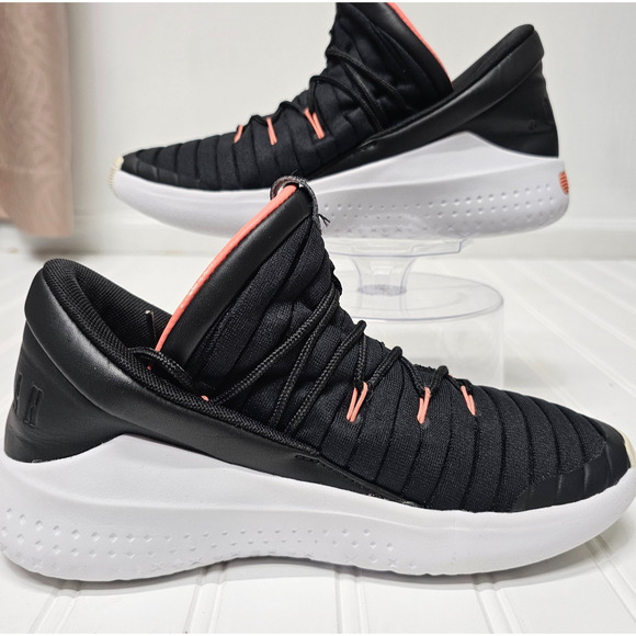 Jordan Flight Luxe GG Black and pink women's size 5.5 - Picture 4 of 7